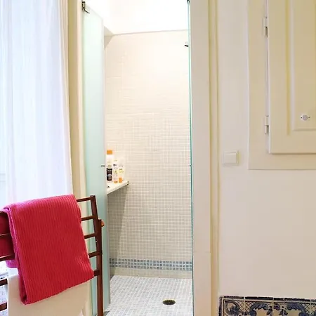 아파트 My Fair - Bairro Alto 2 Bedroom